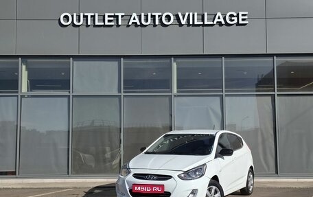 Hyundai Solaris II рестайлинг, 2013 год, 529 000 рублей, 1 фотография