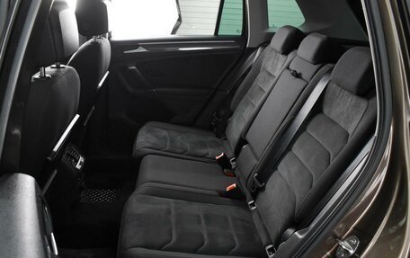 Volkswagen Tiguan II, 2017 год, 2 599 000 рублей, 9 фотография