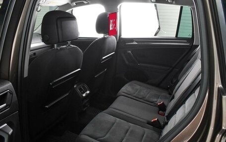 Volkswagen Tiguan II, 2017 год, 2 599 000 рублей, 11 фотография