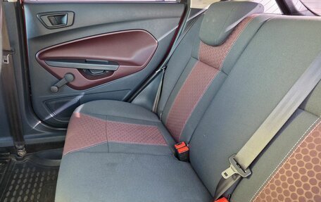 Ford Fiesta, 2010 год, 569 000 рублей, 10 фотография