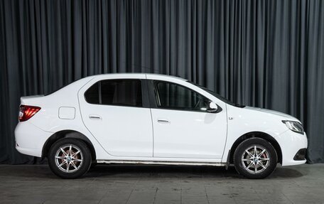 Renault Logan II, 2017 год, 899 000 рублей, 5 фотография