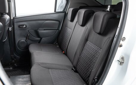 Renault Logan II, 2017 год, 899 000 рублей, 9 фотография