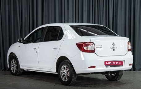 Renault Logan II, 2017 год, 899 000 рублей, 2 фотография