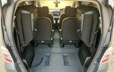 Honda Freed I, 2012 год, 1 249 999 рублей, 12 фотография