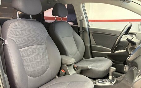 Hyundai Solaris II рестайлинг, 2012 год, 879 900 рублей, 15 фотография