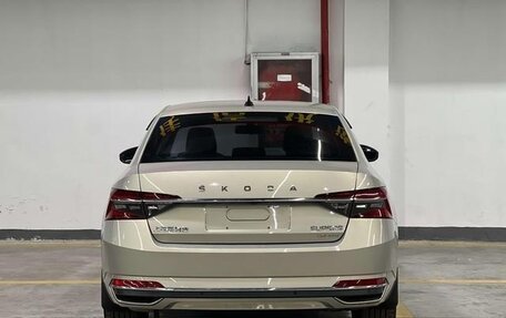 Skoda Superb III рестайлинг, 2022 год, 1 710 000 рублей, 5 фотография