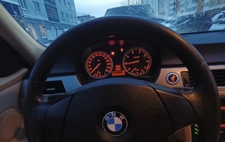 BMW 3 серия, 2008 год, 900 000 рублей, 13 фотография