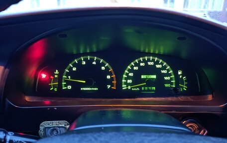 Toyota Hilux Surf III рестайлинг, 1996 год, 1 420 000 рублей, 4 фотография