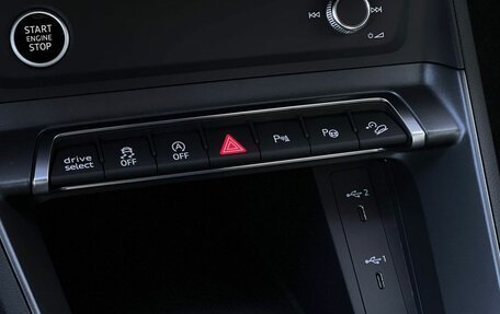 Audi Q3, 2025 год, 4 890 000 рублей, 27 фотография