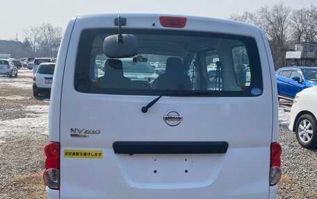 Nissan NV200, 2018 год, 1 599 000 рублей, 4 фотография