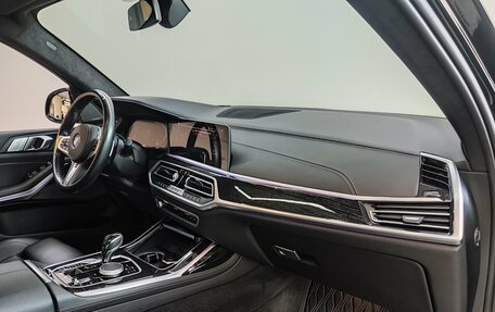 BMW X7, 2021 год, 9 300 000 рублей, 25 фотография