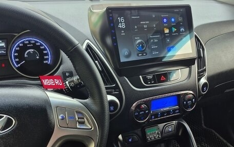 Hyundai ix35 I рестайлинг, 2012 год, 1 070 000 рублей, 4 фотография