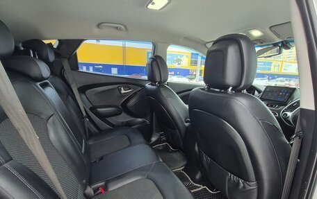 Hyundai ix35 I рестайлинг, 2012 год, 1 070 000 рублей, 10 фотография