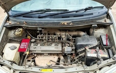 Toyota Corolla Spacio II, 1999 год, 400 000 рублей, 17 фотография