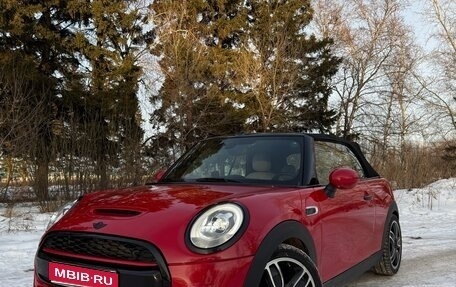 MINI Cabrio, 2017 год, 3 000 000 рублей, 1 фотография