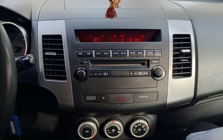 Mitsubishi Outlander III рестайлинг 3, 2008 год, 1 300 000 рублей, 6 фотография