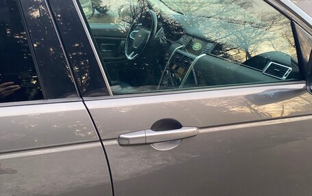 Land Rover Discovery Sport I рестайлинг, 2019 год, 2 650 000 рублей, 35 фотография