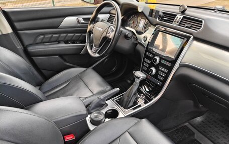 Haval H2, 2016 год, 1 090 000 рублей, 20 фотография