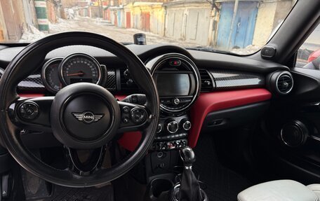 MINI Cabrio, 2017 год, 3 000 000 рублей, 14 фотография