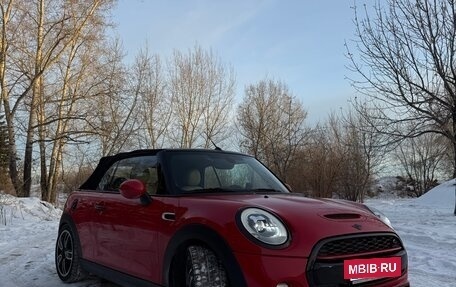 MINI Cabrio, 2017 год, 3 000 000 рублей, 2 фотография