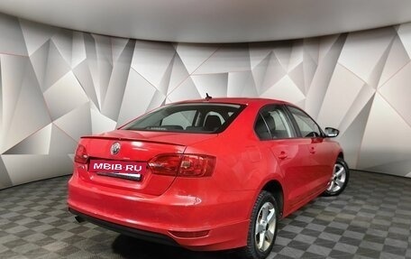 Volkswagen Jetta VI, 2013 год, 1 197 000 рублей, 2 фотография