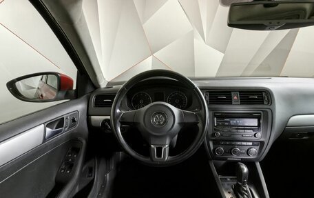Volkswagen Jetta VI, 2013 год, 1 197 000 рублей, 19 фотография