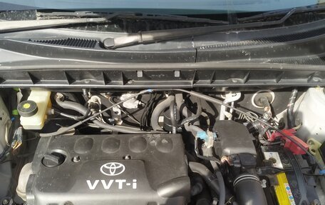 Toyota FunCargo, 2000 год, 450 000 рублей, 4 фотография