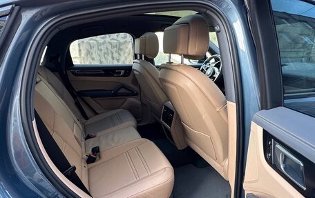 Porsche Cayenne III, 2019 год, 7 900 000 рублей, 6 фотография