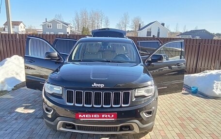 Jeep Grand Cherokee, 2014 год, 2 300 000 рублей, 7 фотография