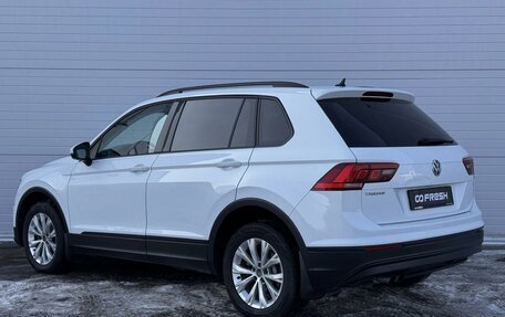 Volkswagen Tiguan II, 2017 год, 2 200 000 рублей, 4 фотография