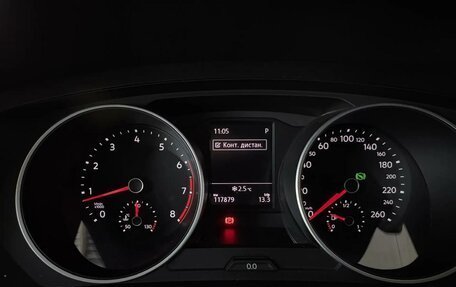 Volkswagen Tiguan II, 2017 год, 2 200 000 рублей, 13 фотография