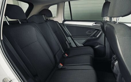 Volkswagen Tiguan II, 2017 год, 2 200 000 рублей, 23 фотография