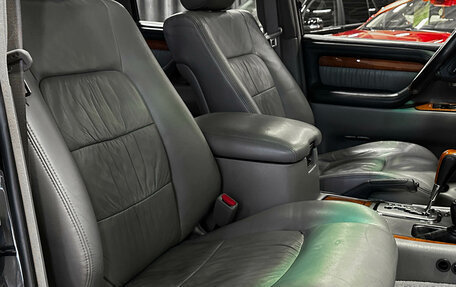 Lexus LX II, 2005 год, 2 757 000 рублей, 17 фотография