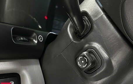 Lexus LX II, 2005 год, 2 757 000 рублей, 25 фотография