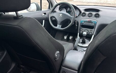 Peugeot 308 II, 2011 год, 485 000 рублей, 32 фотография