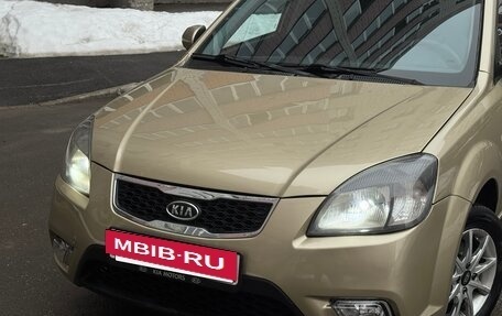 KIA Rio II, 2010 год, 385 000 рублей, 6 фотография