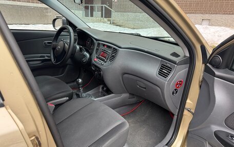 KIA Rio II, 2010 год, 385 000 рублей, 17 фотография