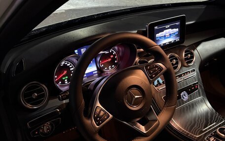 Mercedes-Benz C-Класс, 2017 год, 2 390 000 рублей, 24 фотография