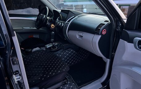 Mitsubishi Pajero Sport II рестайлинг, 2014 год, 1 650 000 рублей, 5 фотография