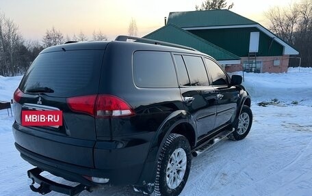Mitsubishi Pajero Sport II рестайлинг, 2014 год, 1 650 000 рублей, 4 фотография