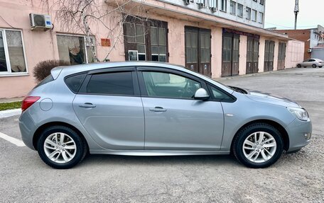 Opel Astra J, 2011 год, 656 000 рублей, 10 фотография