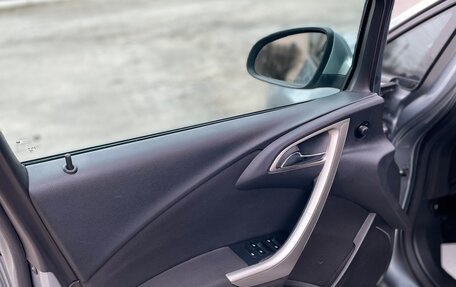 Opel Astra J, 2011 год, 656 000 рублей, 17 фотография