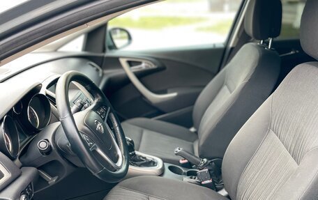 Opel Astra J, 2011 год, 656 000 рублей, 19 фотография