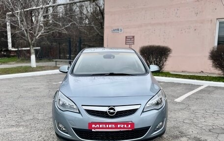 Opel Astra J, 2011 год, 656 000 рублей, 14 фотография