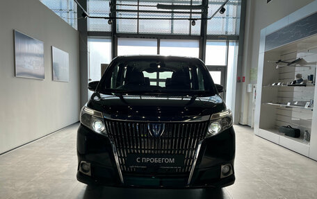 Toyota Esquire I, 2014 год, 1 870 000 рублей, 2 фотография