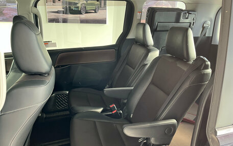 Toyota Esquire I, 2014 год, 1 870 000 рублей, 18 фотография