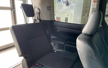 Toyota Esquire I, 2014 год, 1 870 000 рублей, 20 фотография