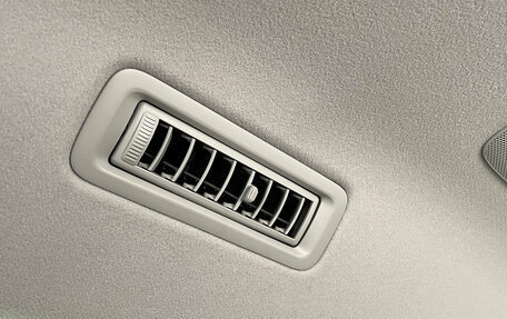 Toyota Esquire I, 2014 год, 1 870 000 рублей, 25 фотография