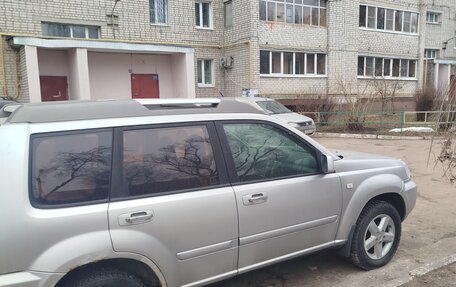 Nissan X-Trail, 2005 год, 650 000 рублей, 3 фотография