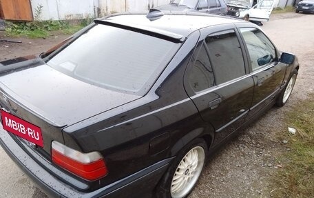 BMW 3 серия, 1997 год, 525 000 рублей, 6 фотография